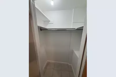 435 Collins Street #Upstairs Only, Key Largo, FL 33037 - Photo 3