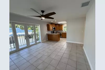 435 Collins Street #Upstairs Only, Key Largo, FL 33037 - Photo 7
