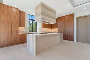 230 15th Cir, Key Colony, FL 33051 - Photo 3