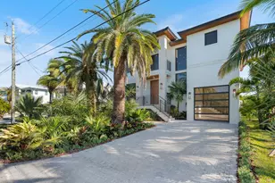 230 15th Cir, Key Colony, FL 33051 - Photo 9