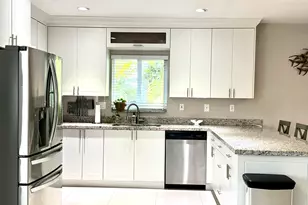 15 Lake View Dr, Key Largo, FL 33037 - Photo 25