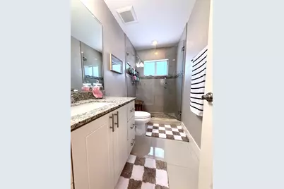 15 Lakeview Drive, Key Largo, FL 33037 - Photo 33