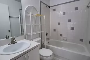 3214 San Remo Cir, Homestead, FL 33035 - Photo 19