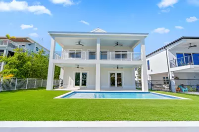 226 S Coconut Palm Boulevard, Tavernier, FL 33070 - Photo 1