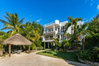 144 N Rolling Hill Road, Tavernier, FL 33070 - Photo 1