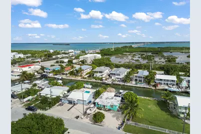 56 W Shore Drive, Summerland, FL 33042 - Photo 17