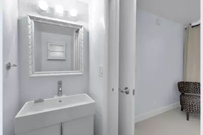 88500 Overseas Highway #301, Tavernier, FL 33070 - Photo 19