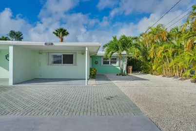 171 10th Street, Key Colony, FL 33051 - Photo 15