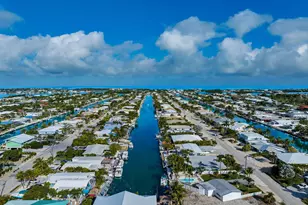 171 10th St, Key Colony, FL 33051 - Photo 43