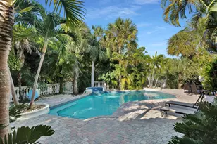 125 13th St, Key Colony, FL 33051 - Photo 19