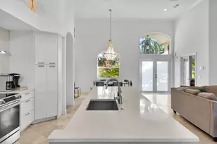 125 13th St, Key Colony, FL 33051 - Photo 11