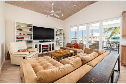 112 Leoni Drive, Islamorada, FL 33036 - Photo 11