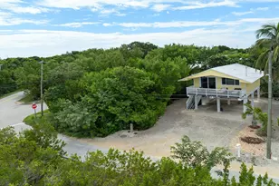 102 South Dr, Key Largo, FL 33037 - Photo 23