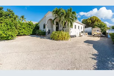 432 4th Road, Key Largo, FL 33037 - Photo 9