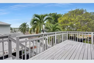 7 Avenue D, Key Largo, FL 33037 - Photo 9