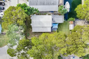 7 Avenue D, Key Largo, FL 33037 - Photo 3