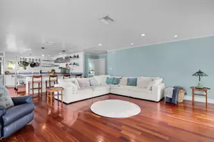 232 W Seaview Dr, Duck Key, FL 33050 - Photo 47