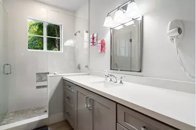 81906 Overseas Highway #3, Islamorada, FL 33036 - Photo 13