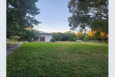 27 Seaside Ave. Avenue, Key Largo, FL 33037 - Photo 1