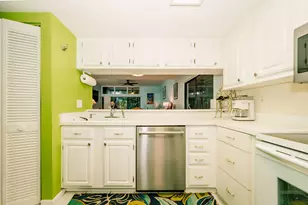 94220 Overseas Hwy, Tavernier, FL 33070 - Photo 23