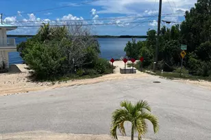 16 Shoreland Dr, Key Largo, FL 33037 - Photo 3
