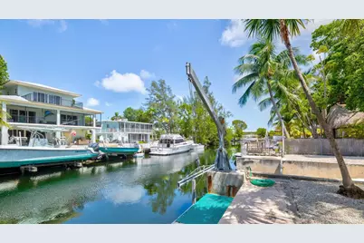 251 Pueblo Street Street, Tavernier, FL 33070 - Photo 37