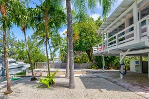 251 Pueblo Street St, Tavernier, FL 33070 - Photo 35