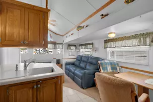 325 Calusa Street, Key Largo, FL 33037 - Photo 17