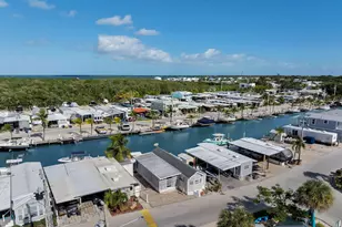 325 Calusa Street, Key Largo, FL 33037 - Photo 27