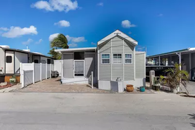 325 Calusa Street #213, Key Largo, FL 33037 - Photo 5