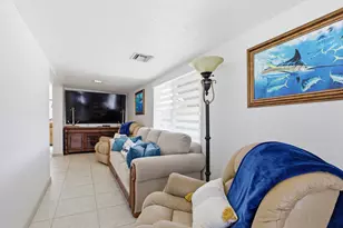 71 Coral Dr, Key Largo, FL 33037 - Photo 23