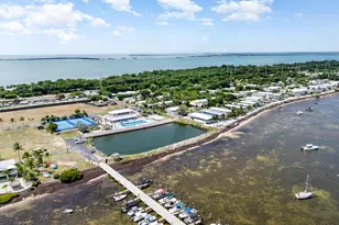 946 S Topaz Ave, Key Largo, FL 33037 - Photo 1