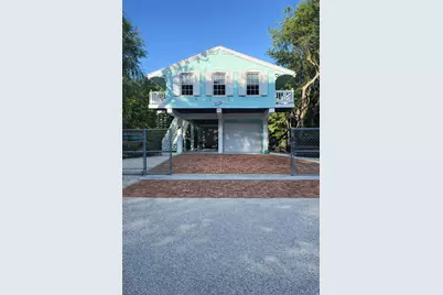 61 Central Avenue, Key Largo, FL 33037 - Photo 1