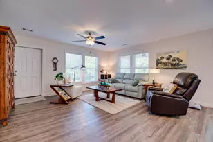 31036 Ave J, Big Pine, FL 33043 - Photo 9