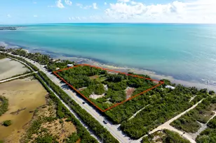 57478 Overseas Hwy, Marathon, FL 33050 - Photo 1