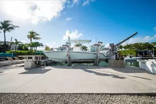 203 Bessie Rd, Tavernier, FL 33070 - Photo 5