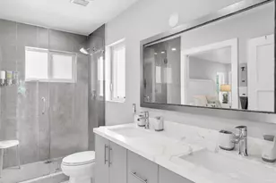 325 Calusa Street, Key Largo, FL 33037 - Photo 15