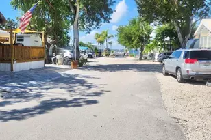 101620 Overseas Hwy, Key Largo, FL 33037 - Photo 5