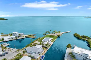 76 Ocean Dr, Key Largo, FL 33037 - Photo 53