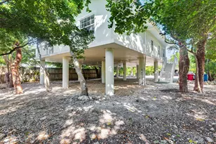 1018 Snapper Ln, Tavernier, FL 33037 - Photo 23