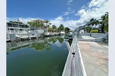 319 Woods Avenue, Tavernier, FL 33070 - Photo 5