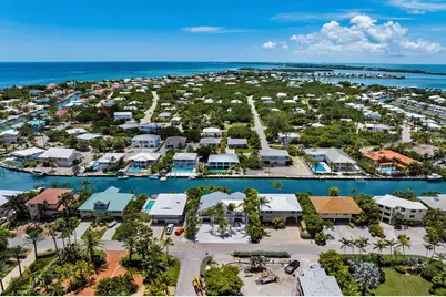 362 E Seaview Drive, Duck Key, FL 33050 - Photo 5