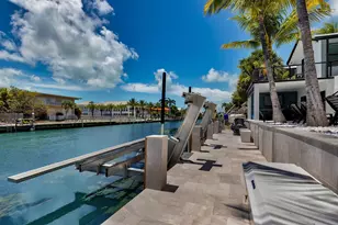 362 E Seaview Dr, Duck Key, FL 33050 - Photo 63