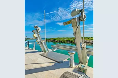 210 W Seaview Circle, Duck Key, FL 33050 - Photo 23