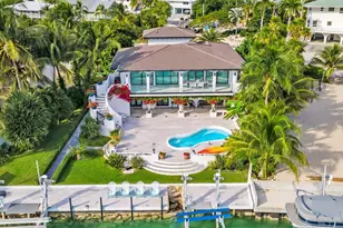 210 W Seaview Cir, Duck Key, FL 33050 - Photo 17