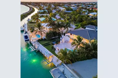 210 W Seaview Circle, Duck Key, FL 33050 - Photo 81