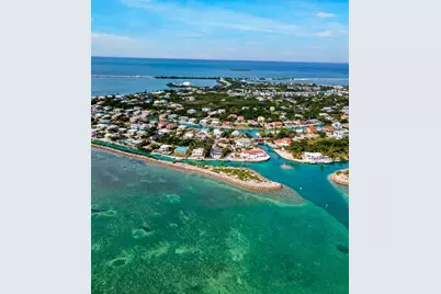 210 W Seaview Circle, Duck Key, FL 33050 - Photo 7
