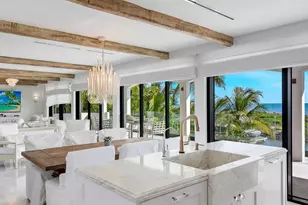 210 W Seaview Cir, Duck Key, FL 33050 - Photo 57