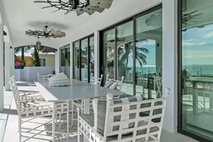 210 W Seaview Cir, Duck Key, FL 33050 - Photo 35