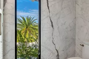 210 W Seaview Cir, Duck Key, FL 33050 - Photo 65